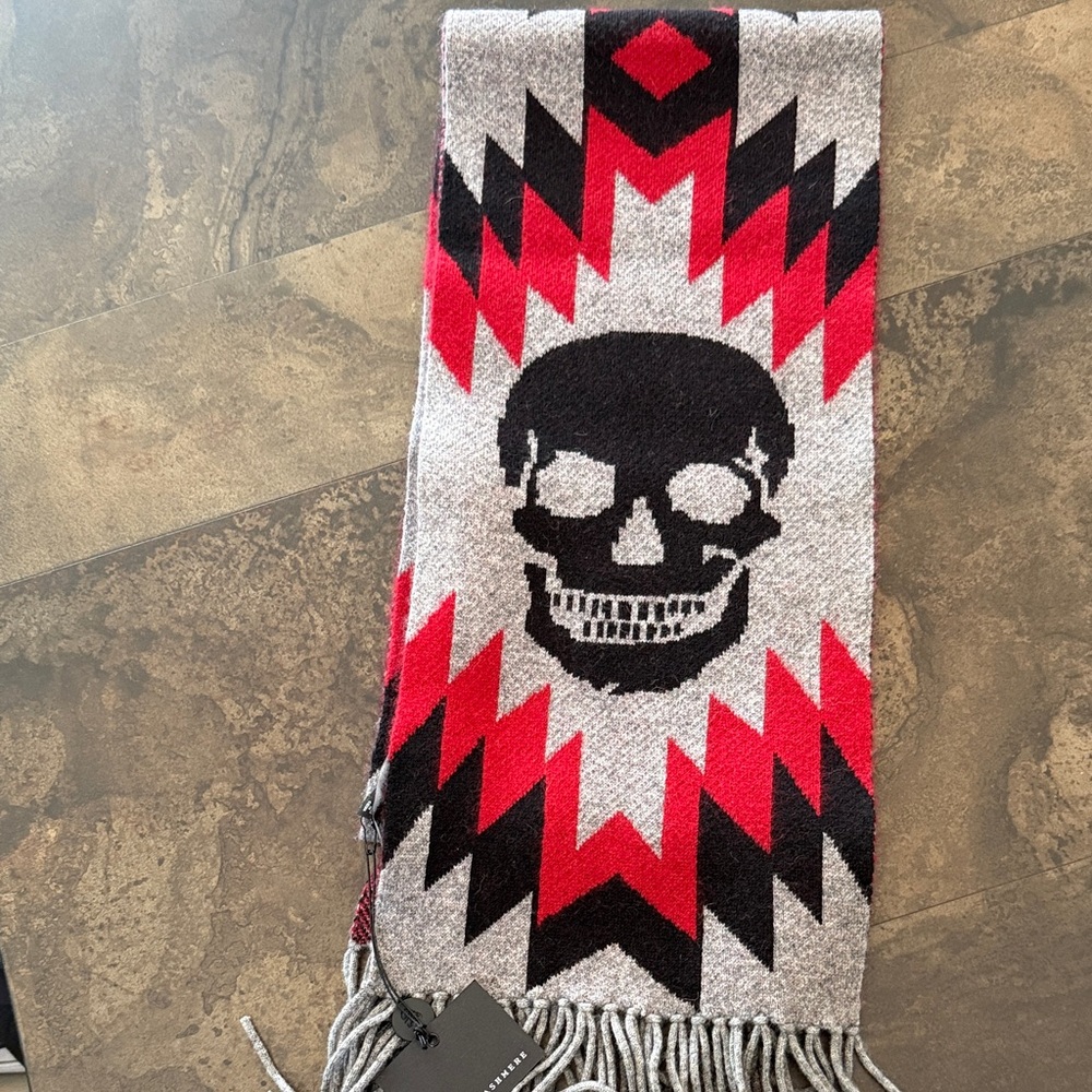 Skull Cashmere Zigzag Fringe Scarf